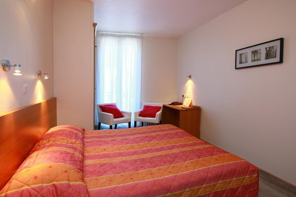 Hotel Panoramic Bagnères-de-Luchon Esterno foto