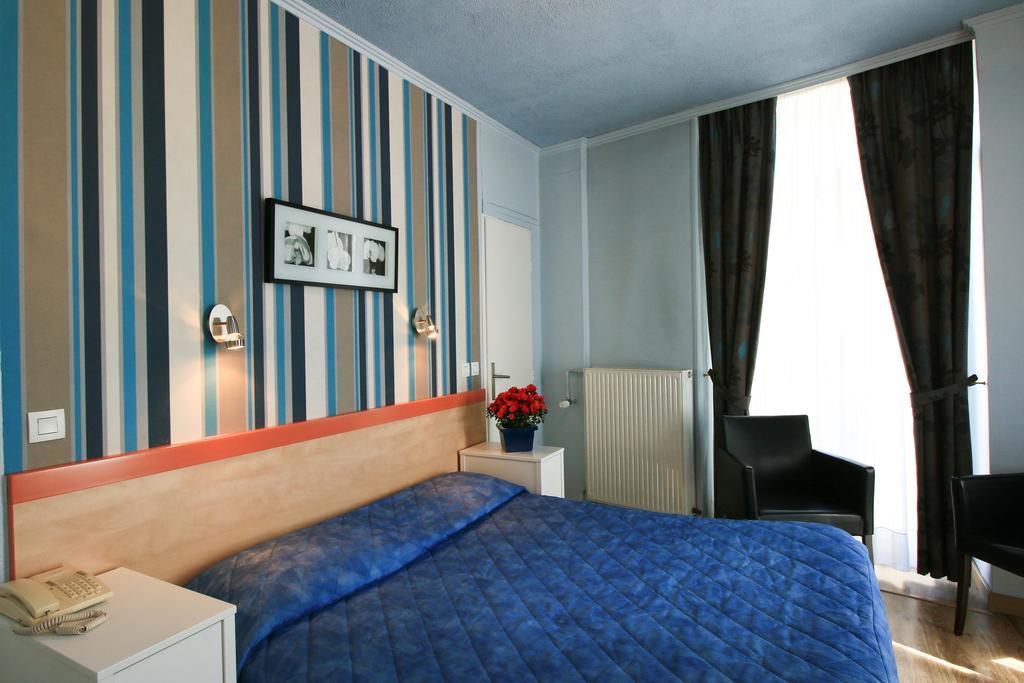 Hotel Panoramic Bagnères-de-Luchon Esterno foto