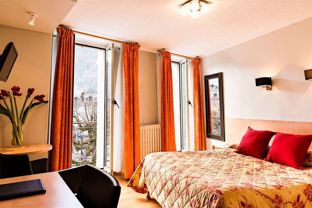 Hotel Panoramic Bagnères-de-Luchon Esterno foto