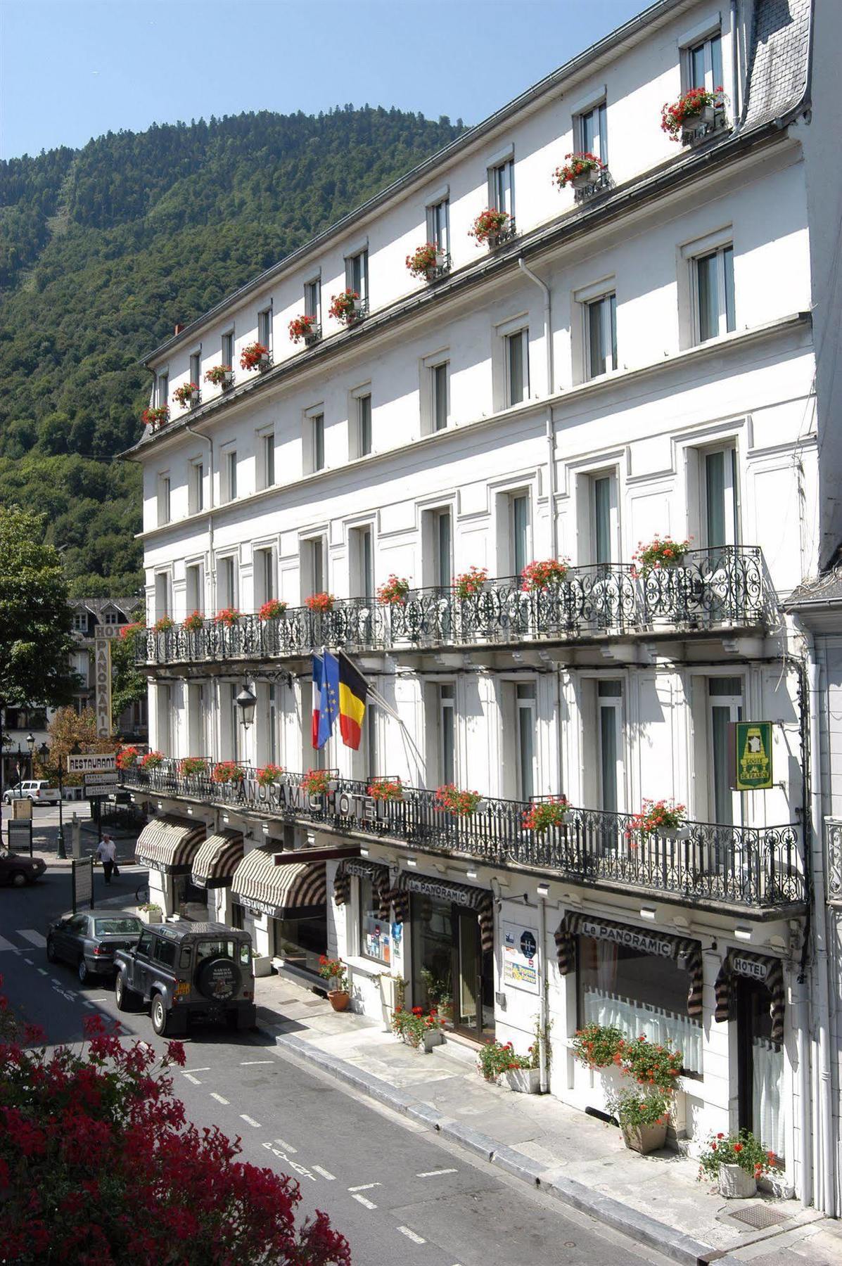 Hotel Panoramic Bagnères-de-Luchon Esterno foto